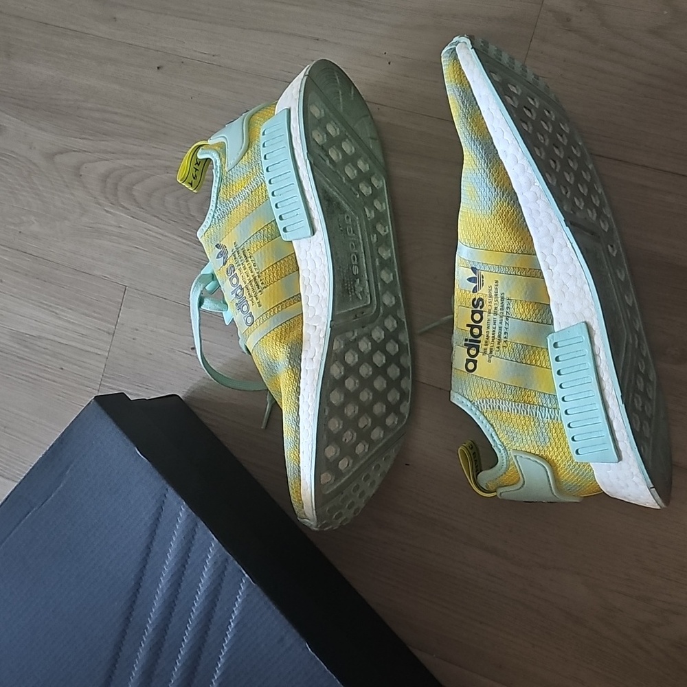 Adidas Men's NMD R1 Yellow/Blue Running Shoes